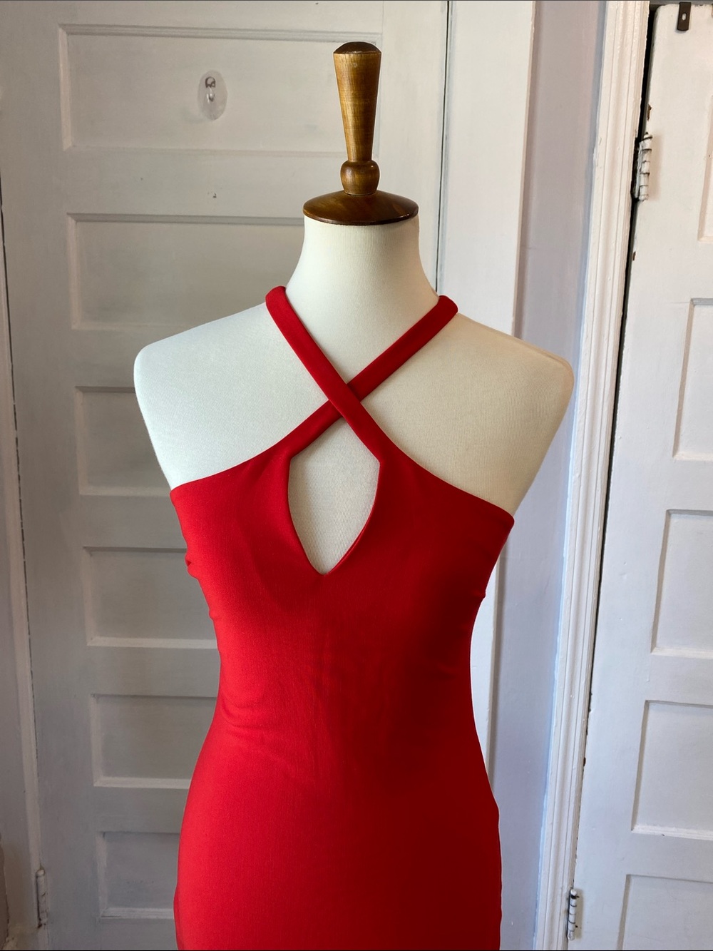 LIKELY Charles Red Bodycon Cocktail Dress, Size 2 - Picture 6 of 16